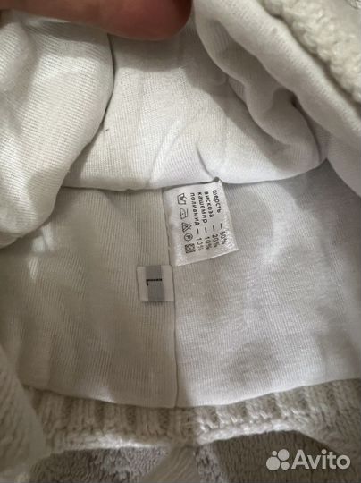 Шапка зимняя детская белая с мехом съемный помпон