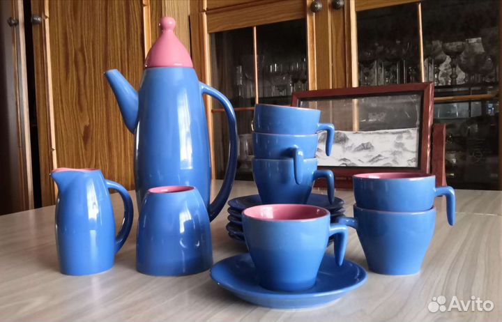 Кофейные сервизы разные