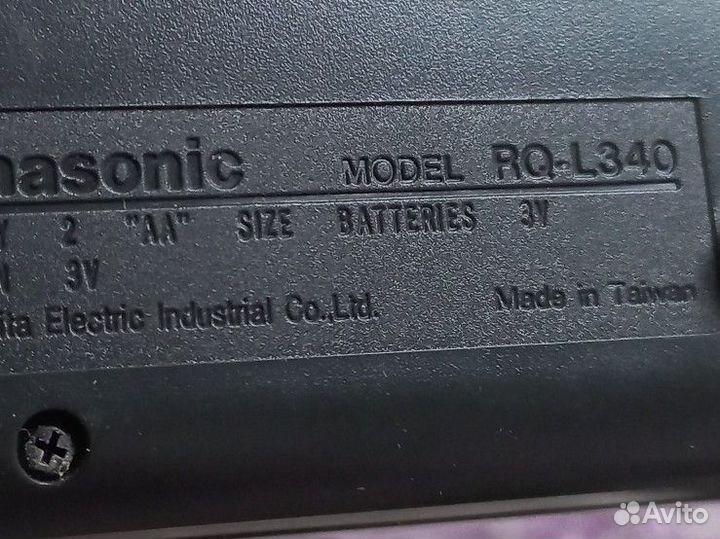 Кассетный диктофон Panasonic с микрофоном Sony