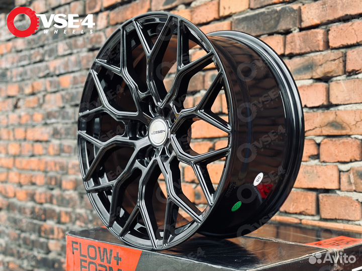 Диски R17 5-100 # Vossen HF-2 Gloss Black