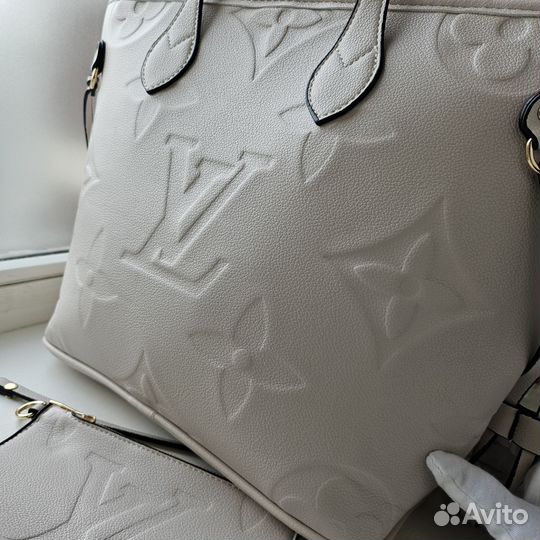 Сумка новая шопер Louis Vuitton бежевая