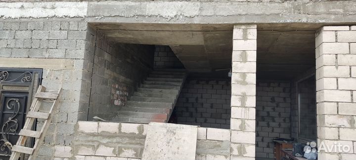 Бетонные работы, заливка фундамента, лестницы