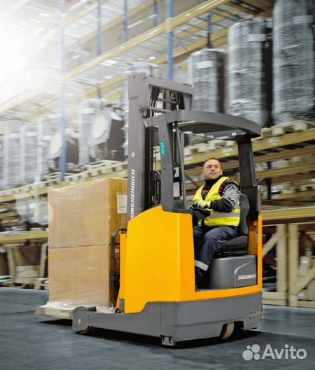 Водитель ричтрак\вахта с проживанием Москва