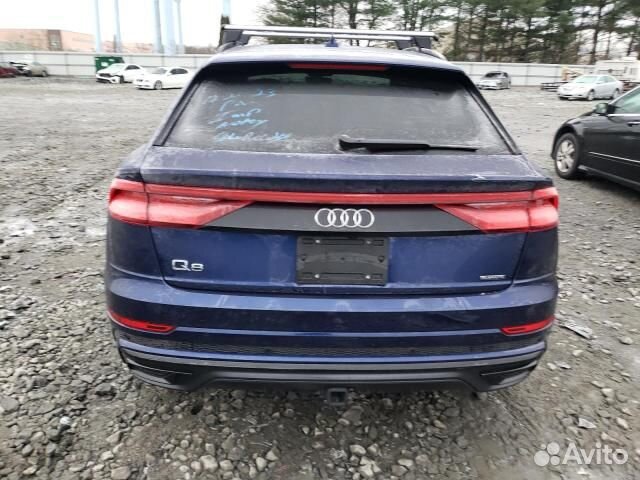 В разборе audi Q8