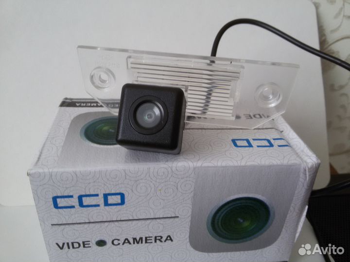 Камера заднего вида в штатное место форд