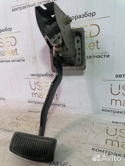 Педаль тормоза Hyundai Elantra XD 1.6 G4ED 2007