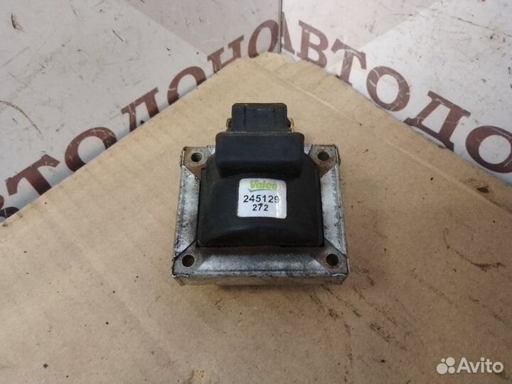 Катушка зажигания Renault Laguna 1.8