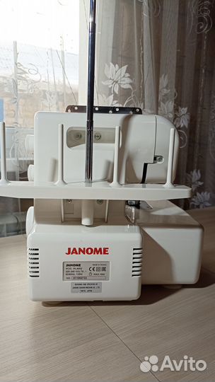 Швейная машина janome 4952