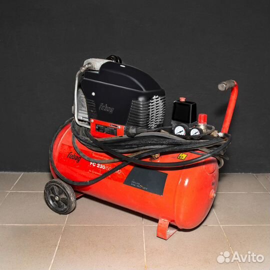 Аренда (прокат) поршневой масляный компрессор