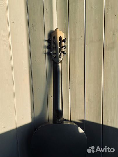 Классическая гитара шестиструнная