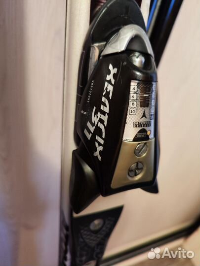 Горные лыжи Atomic beta V 8.20