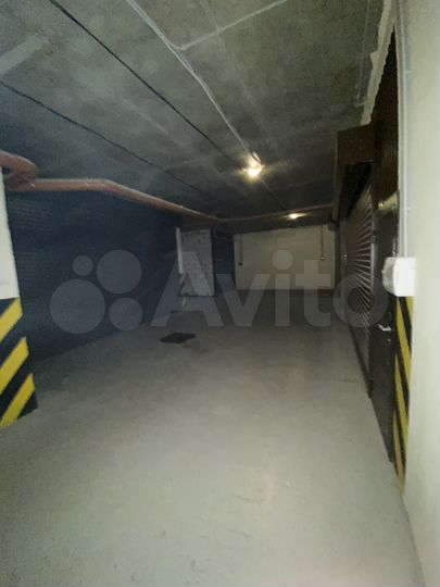 Машиноместо, 19 м²