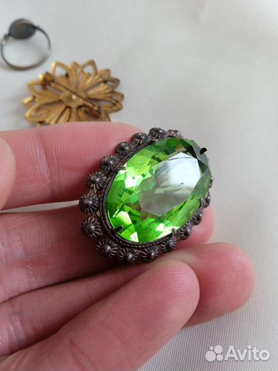 Бижутерия- (одним лотом)