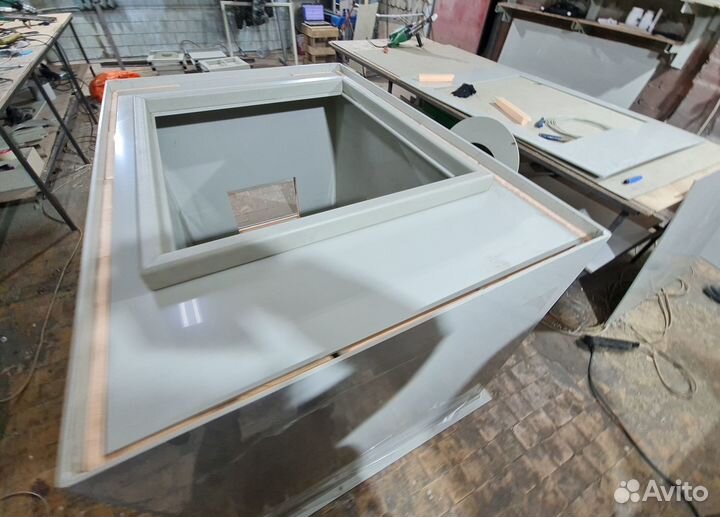 Утепленная ёмкость для перевозки рыбы 2400л