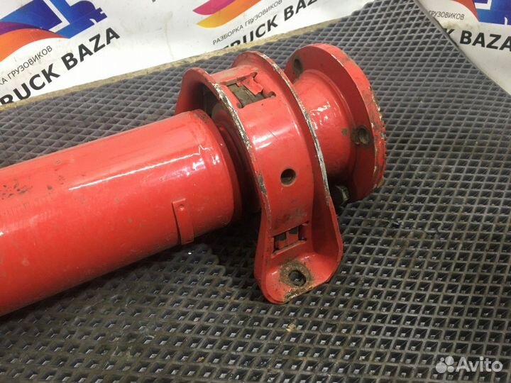 21078320 Вал карданный 1570 мм Volvo FM