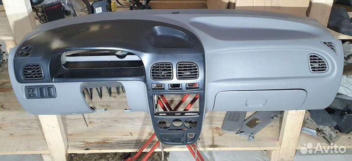 Торпедо Kia RIO I Дорестайлинг