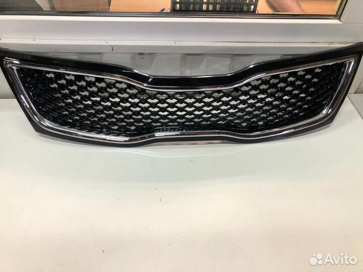 Решетка радиатора Kia Optima 2011