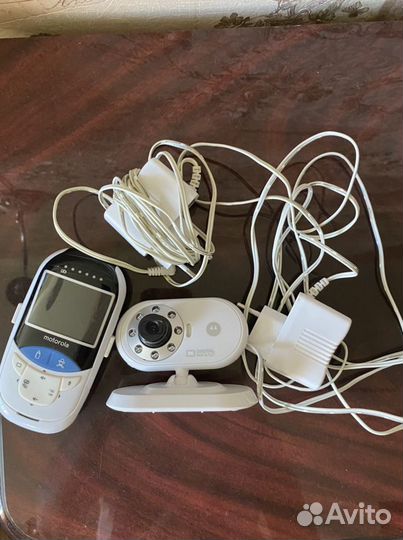 Видеоняня Motorola MBP27T (белый)