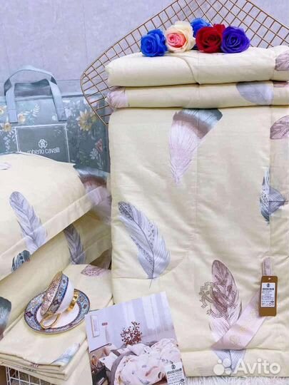 Белье постельное с одеялом евро