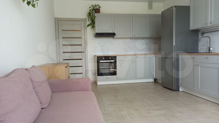 2-к. квартира, 69 м², 2/12 эт.