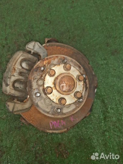 Ступица mitsubishi delica PD6W 6G72 4WD контрактна