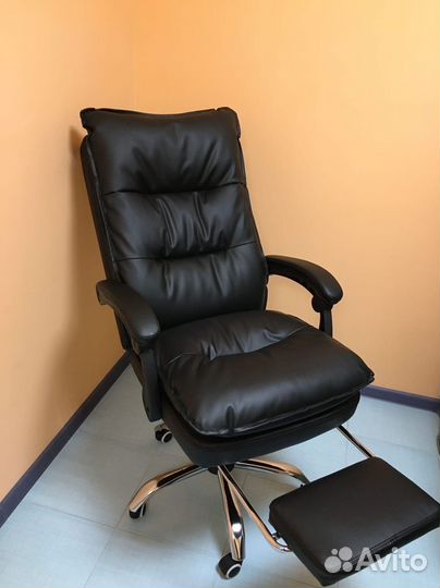 Компьютерное игровое кресло геймерское с массажем