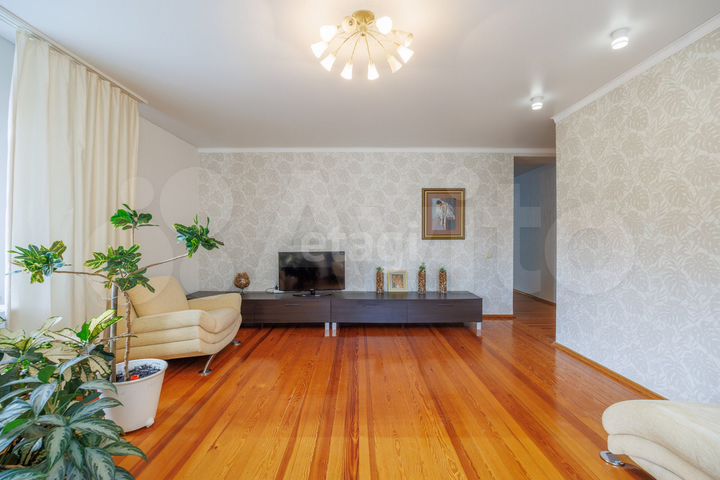 2-к. квартира, 84,6 м², 2/10 эт.