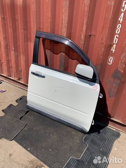 Передняя правая дверь Ниссан Икстрейл T31
