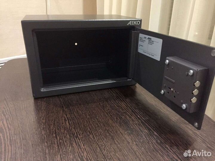 Сейф пистолетный