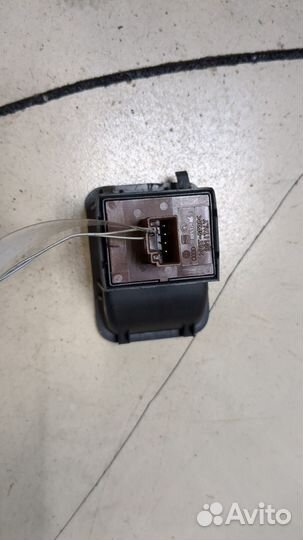 Кнопка стеклоподъемника Skoda Fabia, 2009