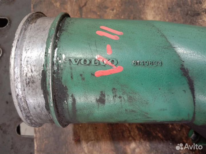 Коллектор впускной Volvo D12 3964852
