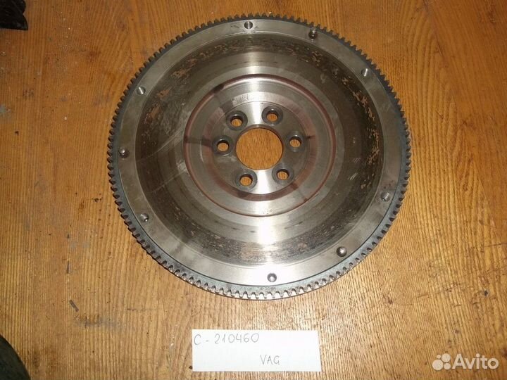 Маховик двигателя (Volkswagen Polo)