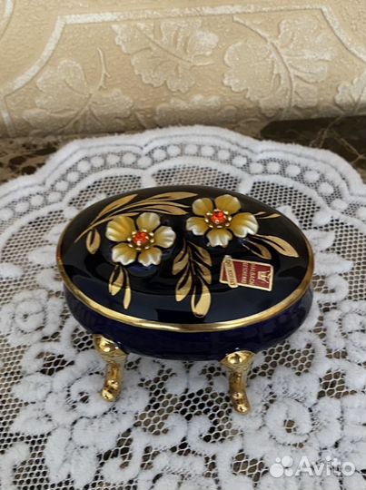 Шкатулка фарфоровая размер 11/7