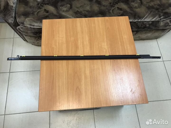 Молдинг стекла передней правой двери Honda CR-V 5