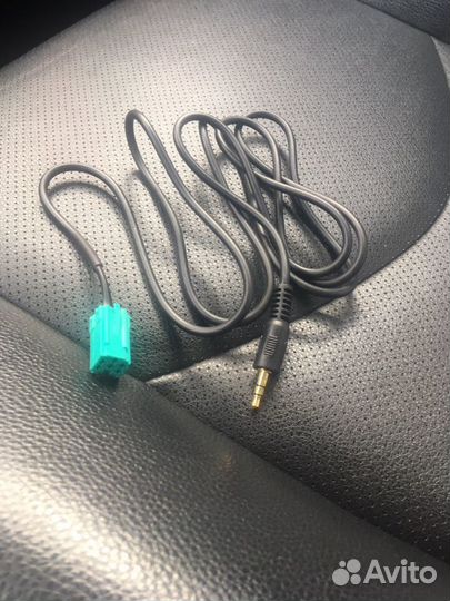 Новый Aux для Renault