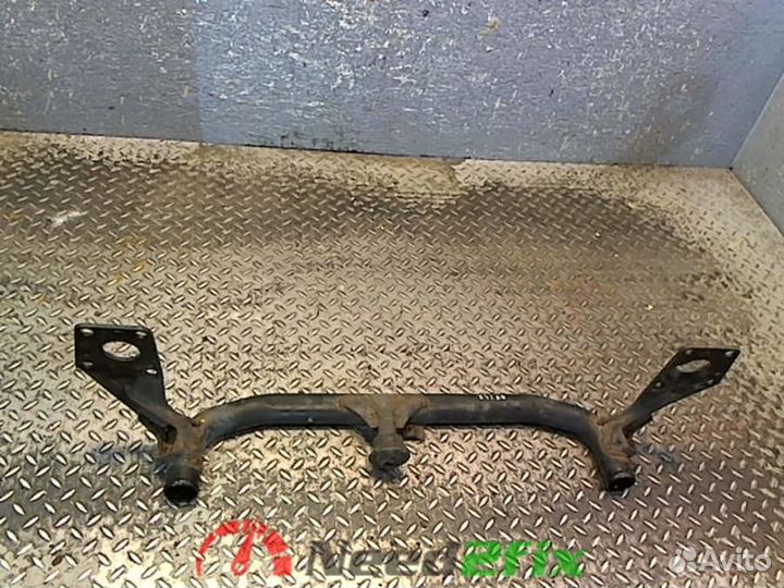 Балка подрадиаторная Audi A4 B5 1995-2001г.в