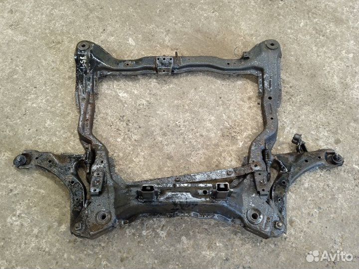 Балка подмоторная Hyundai Elantra 3 2000-2010 (б/у