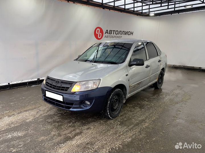 ВАЗ (LADA) Granta 1.6 MT, 2015, 267 000 км