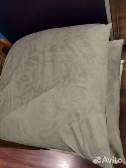 Подушки перьевые бу