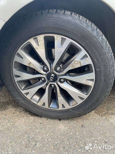 R16 Bridgestone Blizzak Spike-01 205/55, PCD 5x114.3 DIA 67