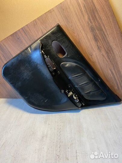 Обшивка двери задняя правая Hyundai Sonata EF G4JP