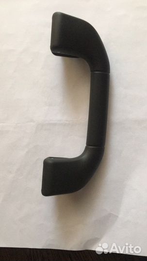 Продается ручка потолочная Mercedes W204