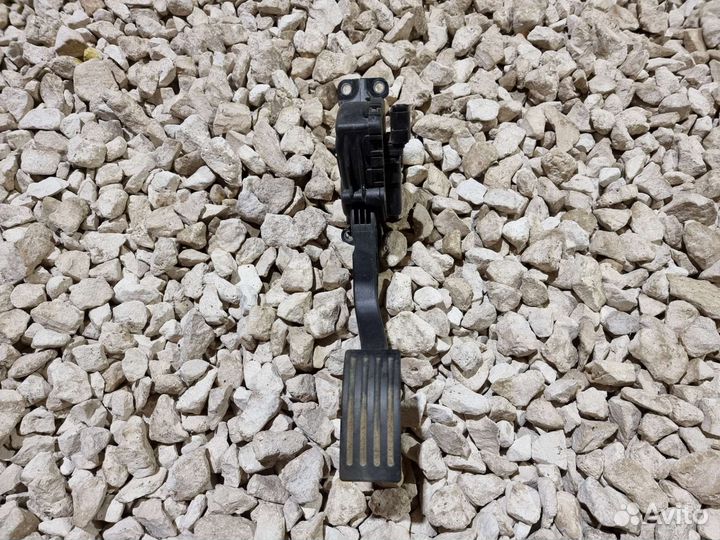 Педаль газа Фокус 2