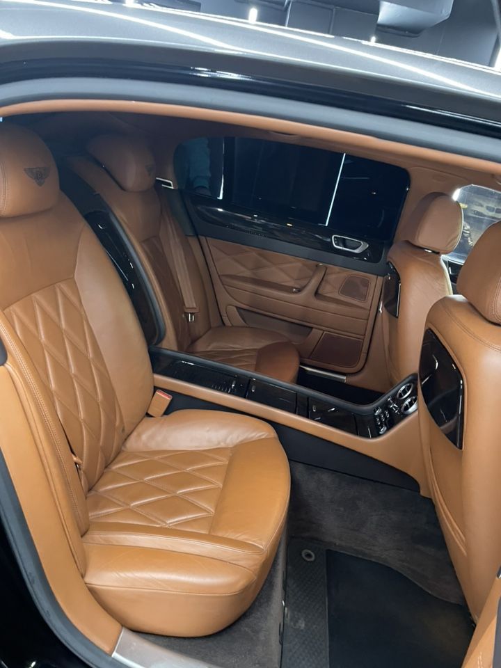 Bentley Continental Flying Spur: фото из отзыва