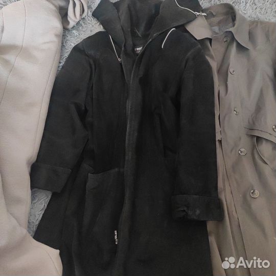 Куртка женская кожаная, пальто, плащ. Лот 52-54