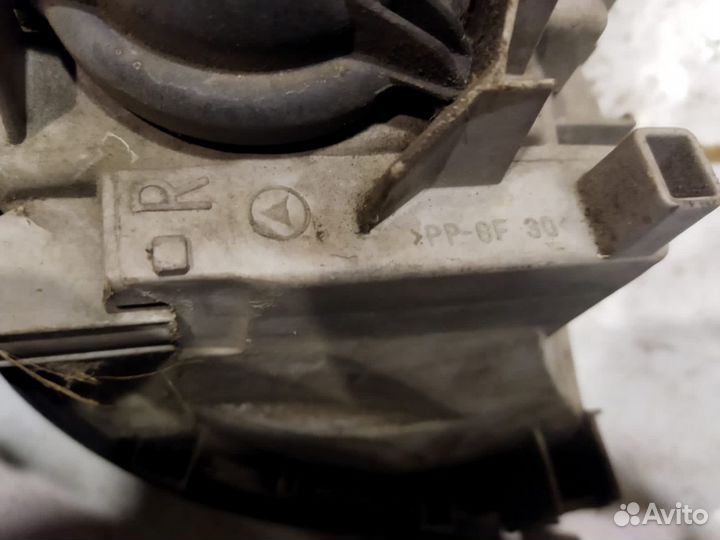 Фара mitsubishi Galant