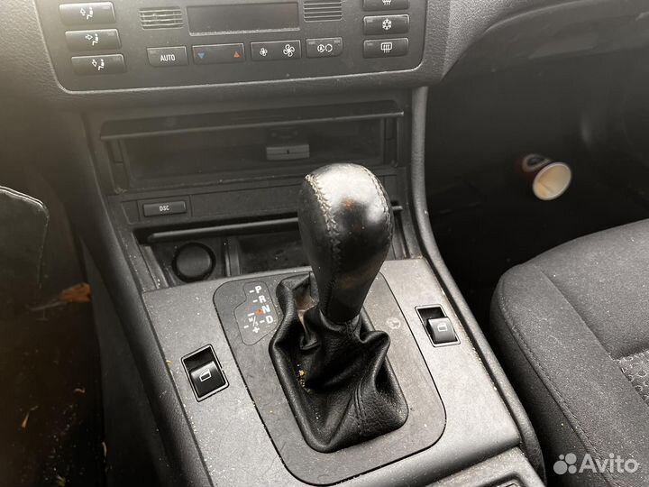 Разбор на запчасти BMW 3-Series (E46)