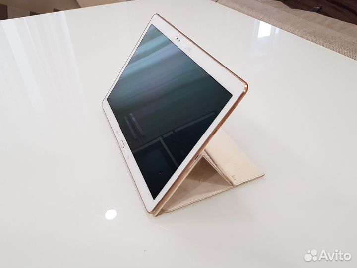 Планшет Samsung Galaxy Tab S 10.5 SM-T800