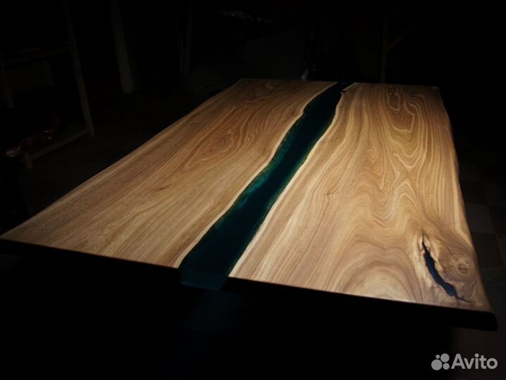 Компьютерный стол из слэба