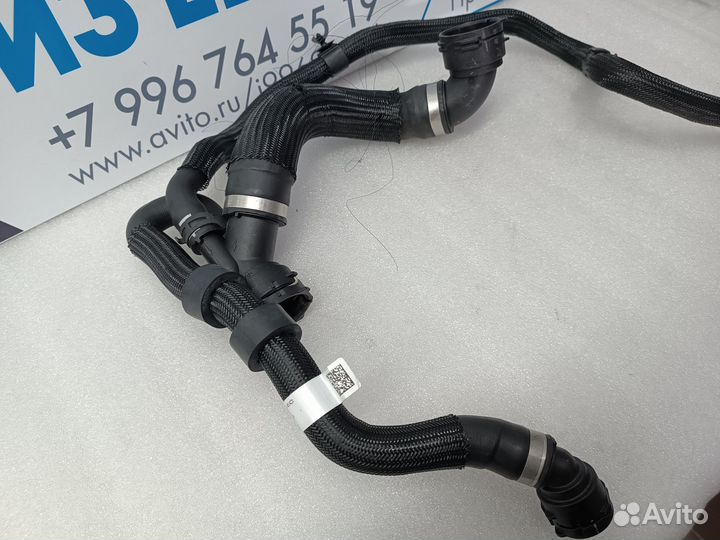 Патрубок радиатора Range Rover Evoque L551